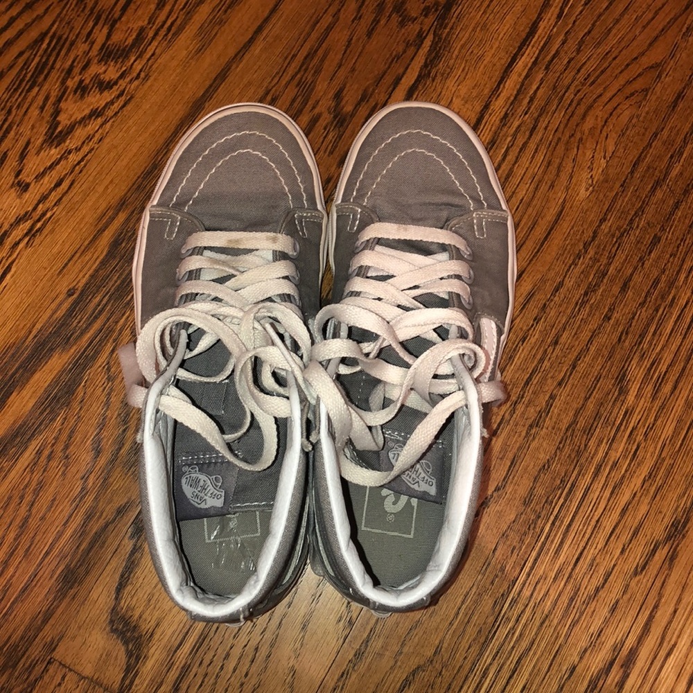 Vans - Picture 3 of 4